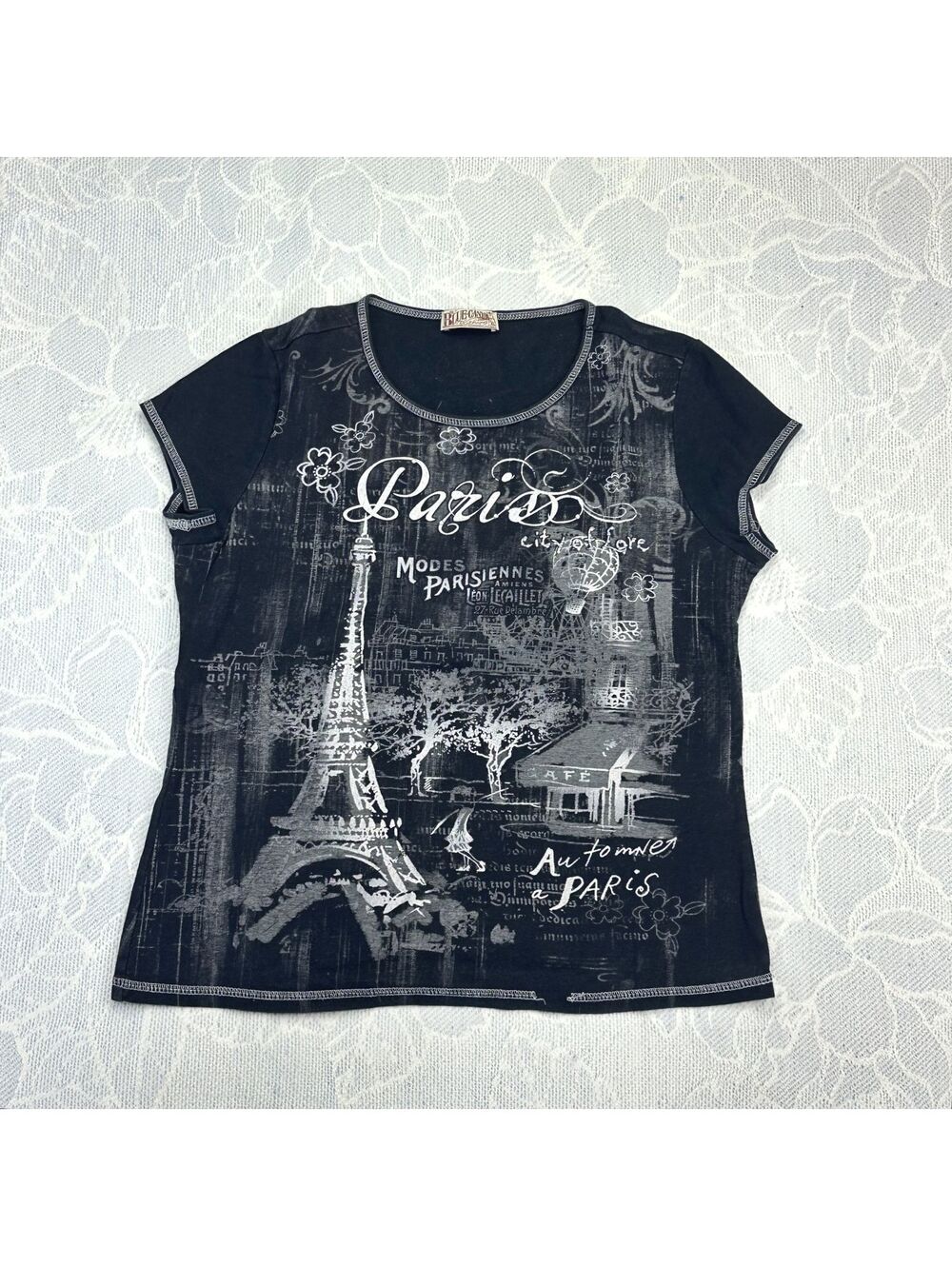 Blue Canyon Clothing Y2K Cap Sleeve Paris Graphic Tee - XL